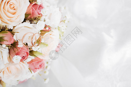 美丽的结婚花束和漂亮的结婚图片