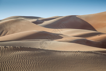Liwa的沙丘图片