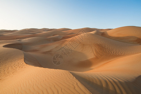 Liwa沙漠的沙丘阿联酋阿图片