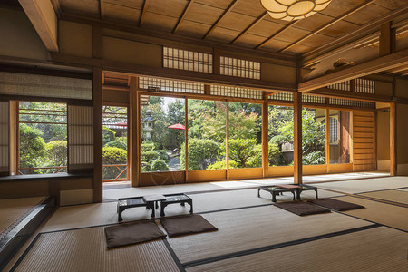 日本京都一间带禅园的传统日本茶和图片