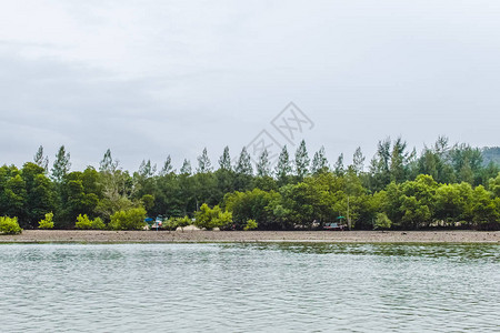 泰国普吉岛附近的岛图片