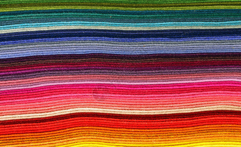 出售多种颜色的多种颜色的织物图片