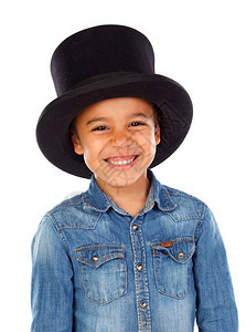 可爱的非洲男孩用高帽施魔法孤立图片