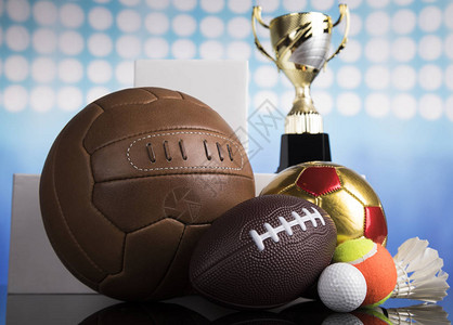 帕尔默晒切尔西百场球衣：接下来还有更多，等不及回归了！