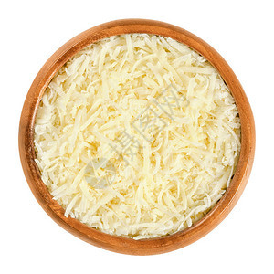 磨碎的帕尔马干酪在木碗里帕尔马干酪雷吉亚诺意大利硬质颗粒状奶酪图片