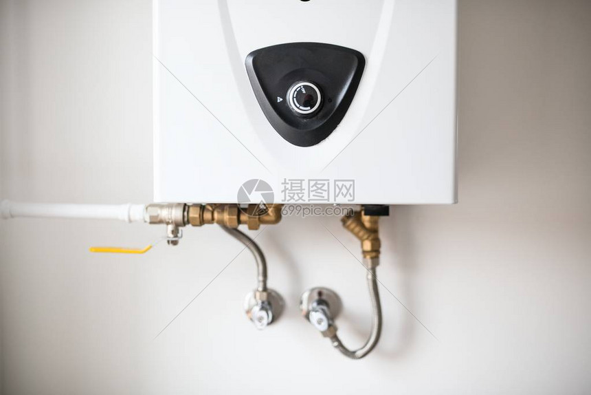 现代燃气热水器配有水温控图片