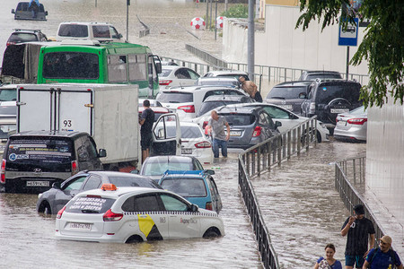 索契阿德勒区洪水泛滥201图片