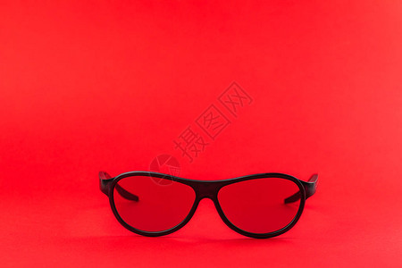 现代时尚和办公室的眼镜孤图片