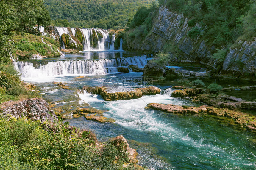 波斯尼亚和黑塞哥维那乌纳河Strbacki图片