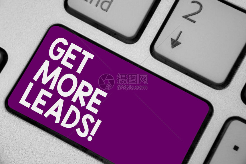 概念手写显示获取更多潜在客户商业照片展示寻找新客户追随者营销策略键盘紫色键计算机图片