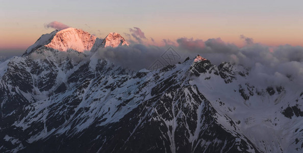 Elbrus区域图片