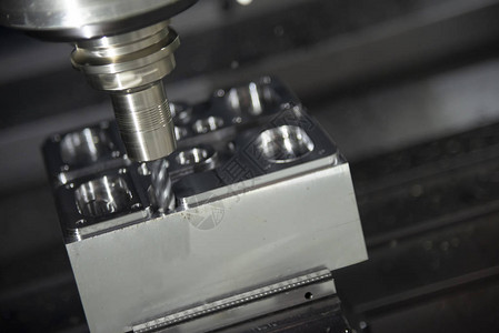 CNC碾磨机用固体半径端磨粉工具切割注射模具部分Mo图片
