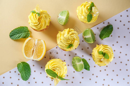 美味柠檬蛋糕彩色图片