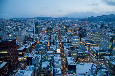 日本JRTower观测台DeckT38顶楼的札幌市景图片
