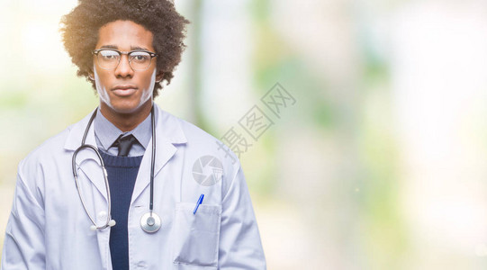 非裔美国人的医生长于孤立的背景图片素材
