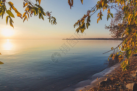 水面的风景海岸日落horizon高清图片