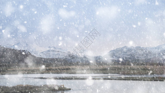 雪山和斯诺多尼亚公园其他大雪风暴中山峰的美丽的图片