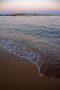 在海的埃及海湾的夏天日落海上日落与美丽多彩的天空海浪和天空休息和旅图片