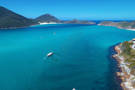 沙滩浪花巴西美丽的海滩场景假期背景