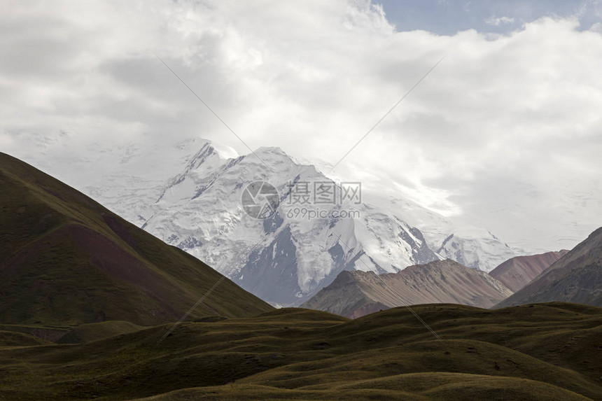 吉尔斯坦最高列宁脚下帕米图片