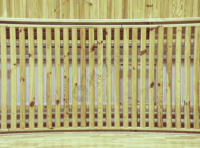 利物浦本赛季欧冠通过定位球攻入5球，参赛球队中最多