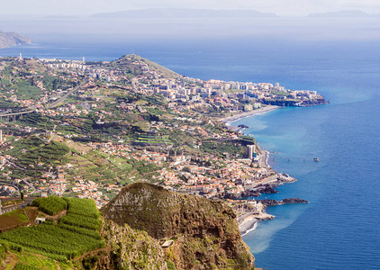 从CaboGirao天行道的观点来看葡萄牙Funcha图片