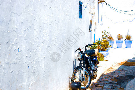 非洲摩洛哥拉巴特麦地那的蓝白色传统街道图片