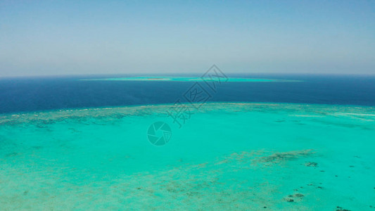 热带珊瑚环礁图片