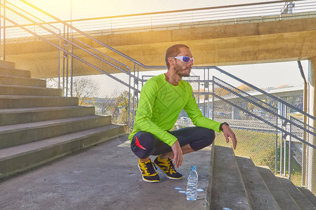 熊出没！因草坪附近发现熊类踪迹，日本J3福岛联宣布暂停球迷参观