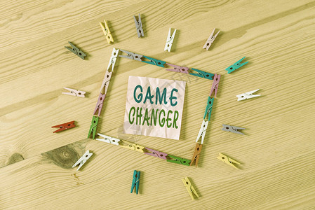 佩尼亚谈战旧主：巴萨是最强球队之一，状态满血的亚马尔不可阻挡