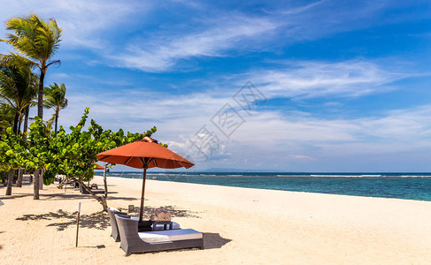印度尼西亚巴厘岛天堂Geger海滩Bal高清图片