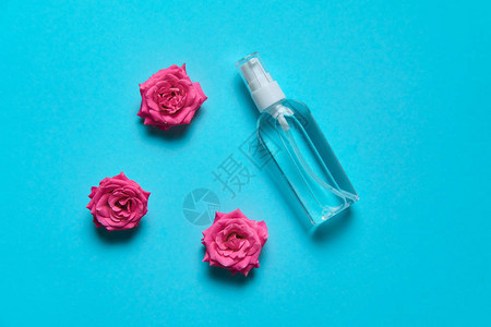 玫瑰喷洒防清水芳香图片
