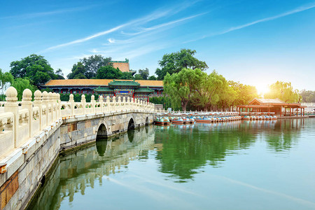 古代皇家园林北海公园北京图片