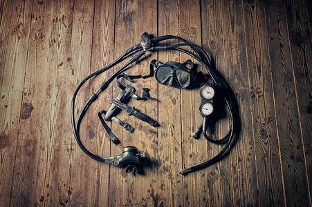 差点！巴尔科拉后场传球失误，帕夫洛维奇远射被挡高出