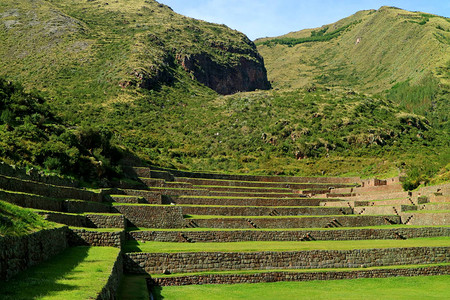 梯田位于秘鲁库斯科州Cusco地区神圣谷地的令人惊艳的印加背景