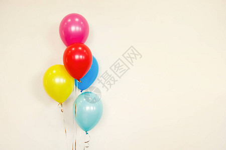 小丑气球多彩姿的气球节日装饰设计背景