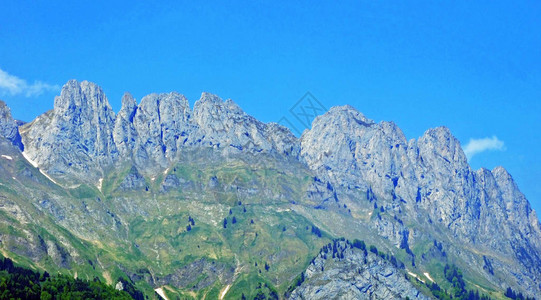 阿尔普斯坦山脉从莱茵河谷Rhevental图片素材