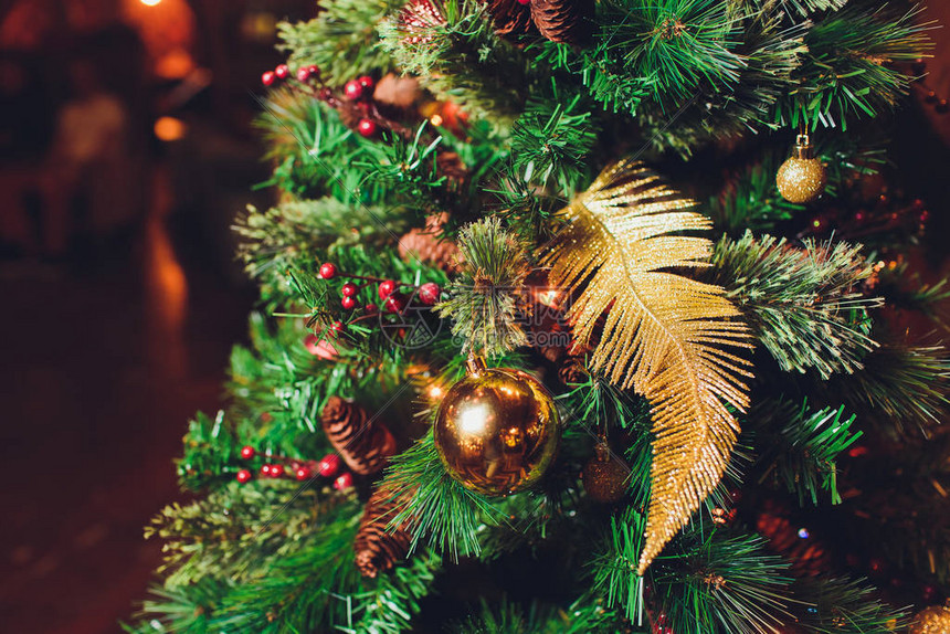 装饰的圣诞树特写圣诞节装饰假日背景圣图片