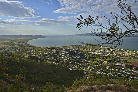 黎明时从TownsvilleCastle图片