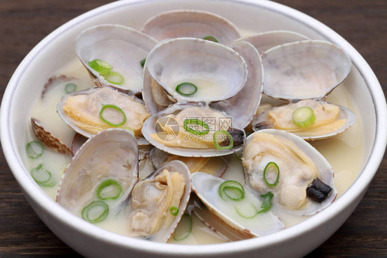 日本传统烹饪菜煮了黄油中的阿萨里图片