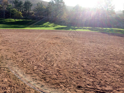 在公共园户外露天的棒球场阳图片