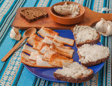 Pomazuha传统面包传播图片