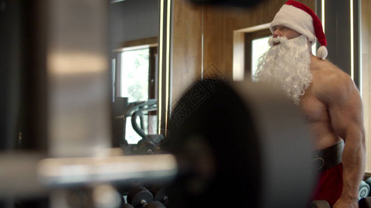 ✊凯塞多当选英超第10轮最佳球员，本赛季首位两次获单轮最佳