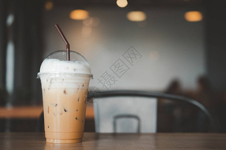 Cappucuccino咖啡和牛奶泡沫图片