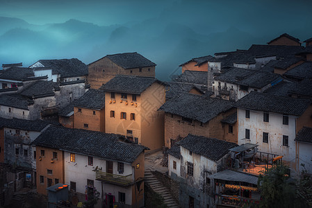 秋日山村晨曦图片