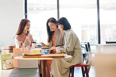 美女下午茶闺蜜开心餐厅聚会喝下午茶背景