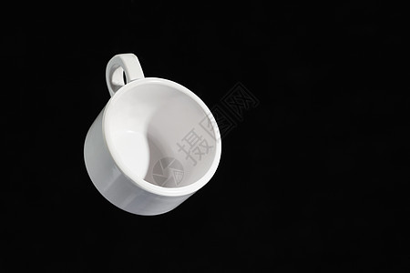 悬浮在空中的咖啡杯静物图片