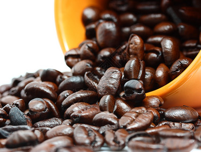 咖啡BeansinAMugh代表纯净新烤图片
