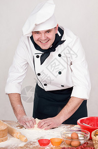 厨师揉面团做饭图片