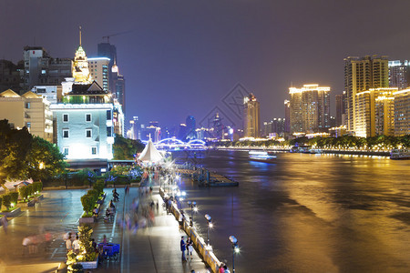 广州建博会朱江河和广州现代建背景